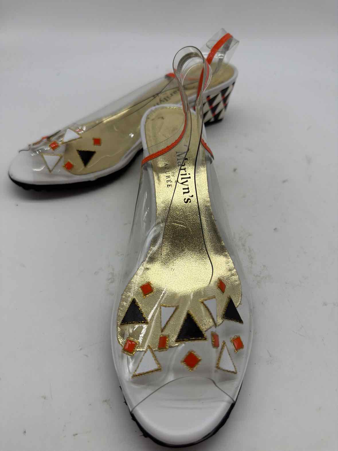 Pre-Owned Marilyn's by Botegga23 Clear Size 6.5 Slingback Heels | True Fashionistas.