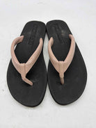Pre-Owned Prada Black Size 8 Thong Sandals | True Fashionistas.