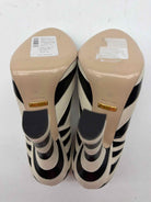 Pre-Owned Gucci White Size 6 Zebra Print Ankle Strap Heels | True Fashionistas.