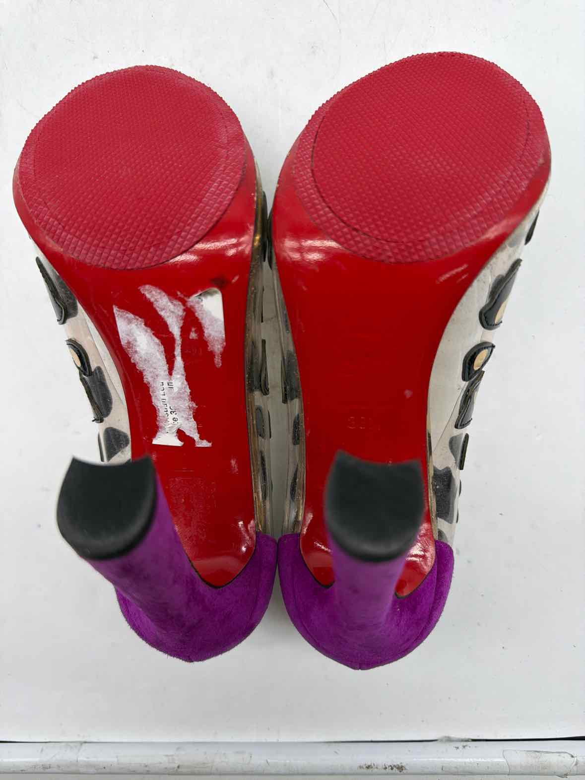 Pre-Owned Christian Louboutin Clear Size 36.5 Peep Toe Heels | True Fashionistas.