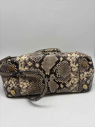 Pre-Owned MICHAEL Michael Kors Grey Crossbody Crossbody | True Fashionistas.