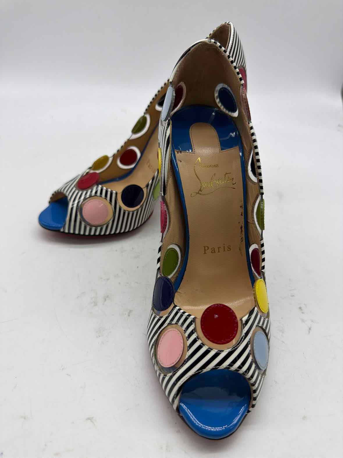 Pre-Owned Christian Louboutin Blue Size 36.5 Peep Toe Heels | True Fashionistas.