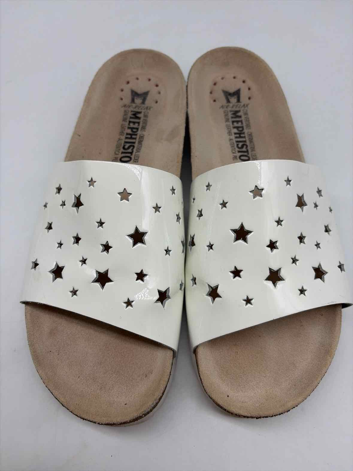 Mephisto White Size 40 Slide Flats | True Fashionistas.