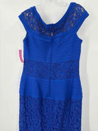 Pre-Owned Tadashi Shoji Blue Size 8 Lace Evening Long Evening Gown | True Fashionistas.