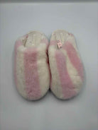 Victoria's Secret Pink Size Large Slippers | True Fashionistas.