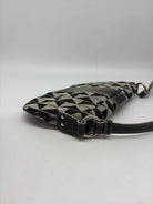 Pre-Owned Kenneth Cole Black Small Handbag Small Handbag | True Fashionistas.