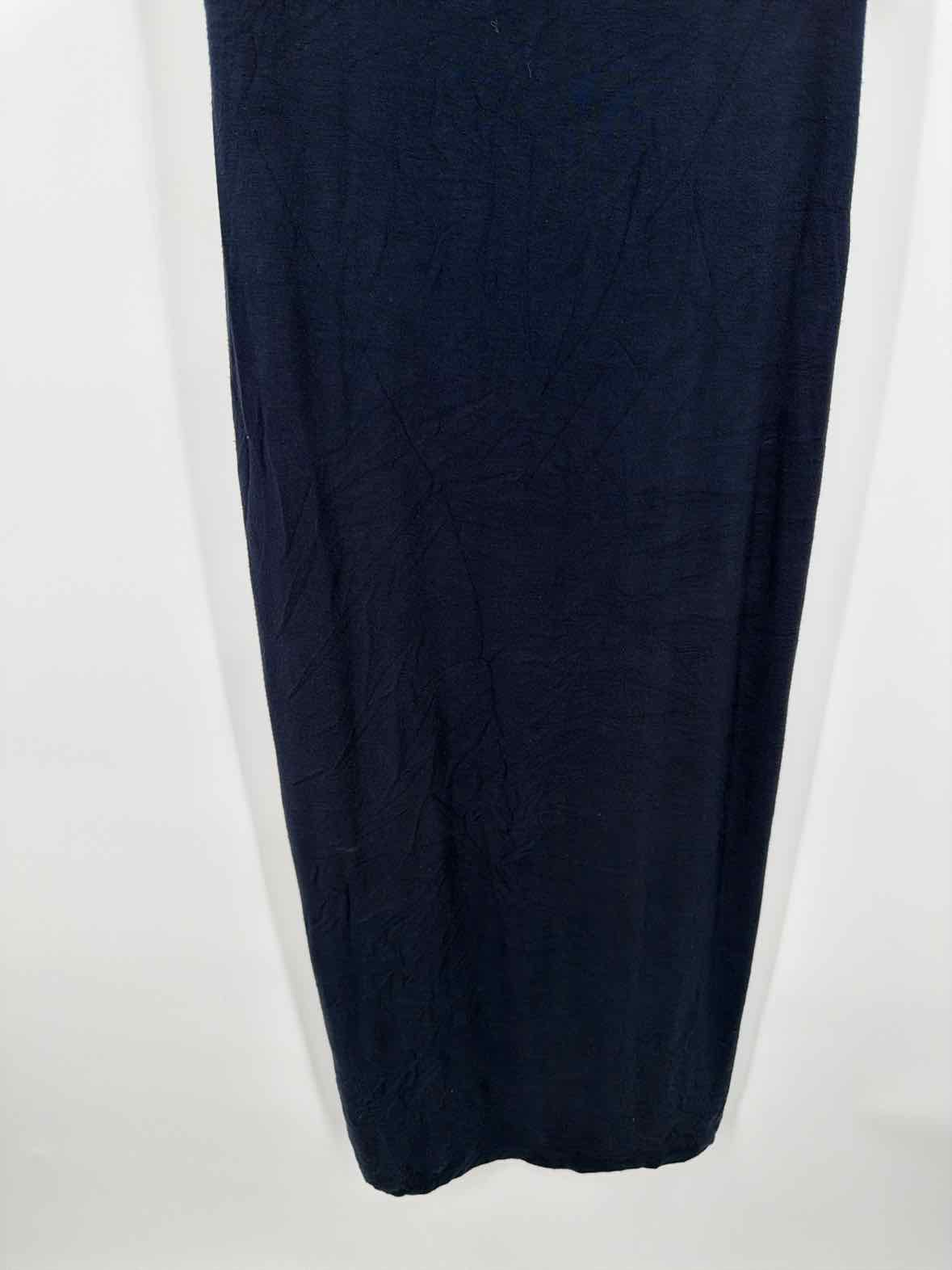 Pre-Owned Athleta Navy Size Small Midi Sleeveless Dress | True Fashionistas.