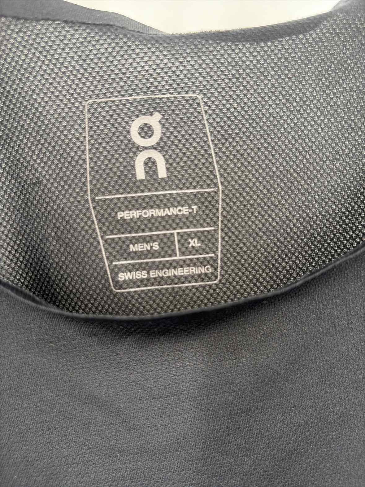 On Black XL Men's Athletic Tee | True Fashionistas.