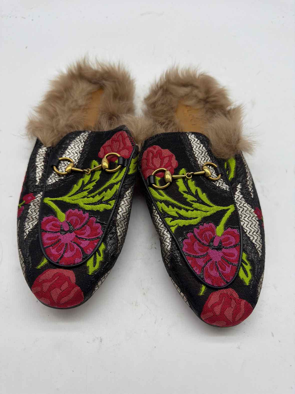 Pre-Owned Gucci Black Size 9 Princetown Floral Mule Flats | True Fashionistas.