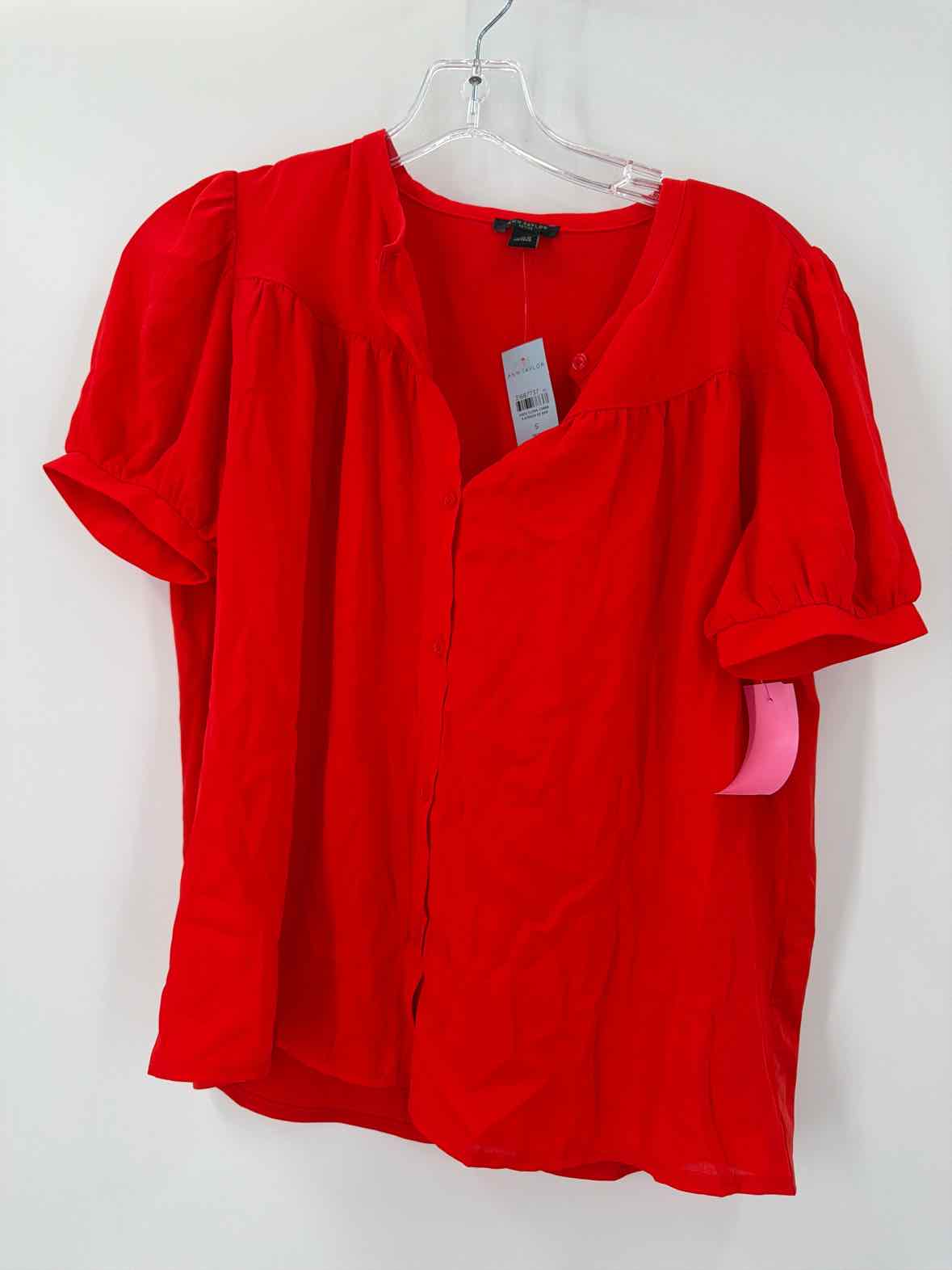 Pre-Owned Ann Taylor Red Size Small Blouse | True Fashionistas.