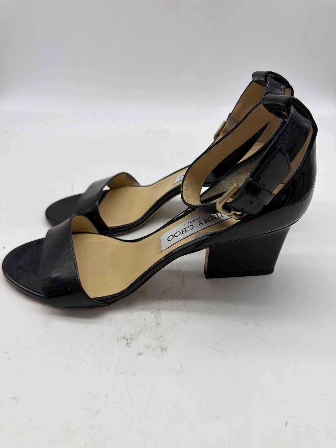 Pre-Owned Jimmy Choo Black Size 8 Patent Leather Ankle Strap Heels | True Fashionistas.