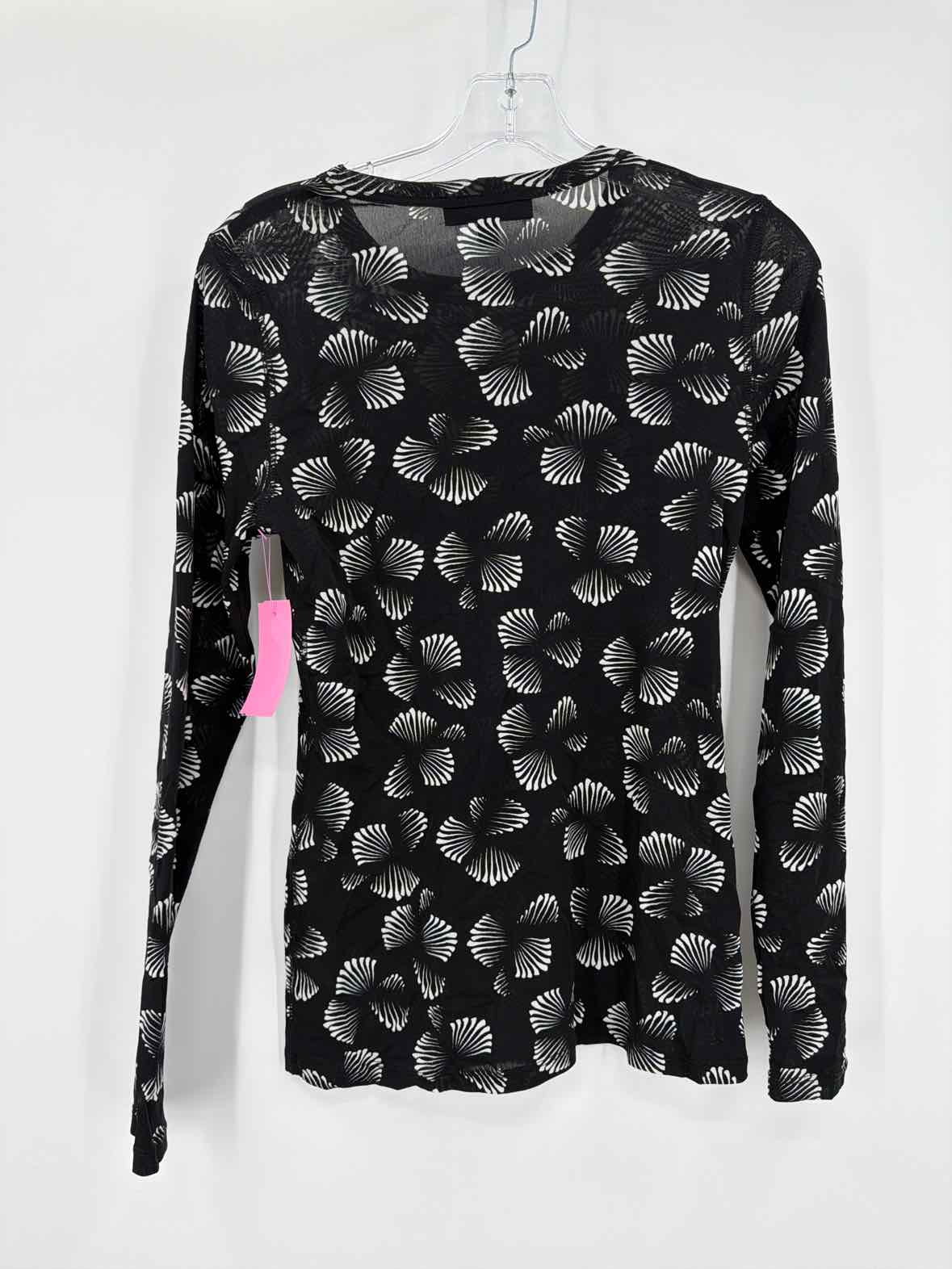 Pre-Owned Karen Kane Black Size Medium Mesh Blouse | True Fashionistas.