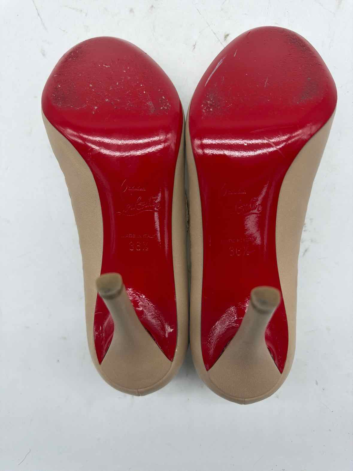 Pre-Owned Christian Louboutin Tan Size 36.5 Pump Heels | True Fashionistas.