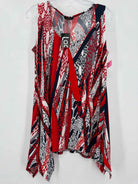 Pre-Owned Lace Red Size Medium Tank Top | True Fashionistas.