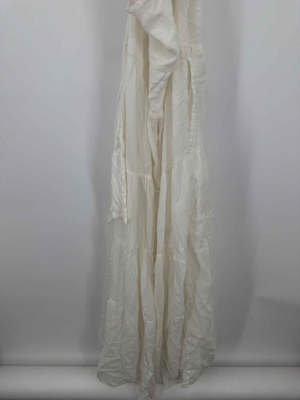 Pre-Owned Free People White Size Medium Long Sleeveless Dress | True Fashionistas.