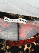 Pre-Owned Alice + Olivia Black Size Small T-shirt | True Fashionistas.