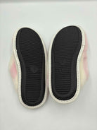 Victoria's Secret Pink Size Large Slippers | True Fashionistas.