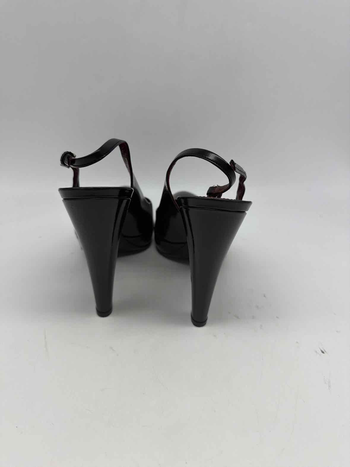 Pre-Owned Prada Black Size 35 Slingback Heels | True Fashionistas.