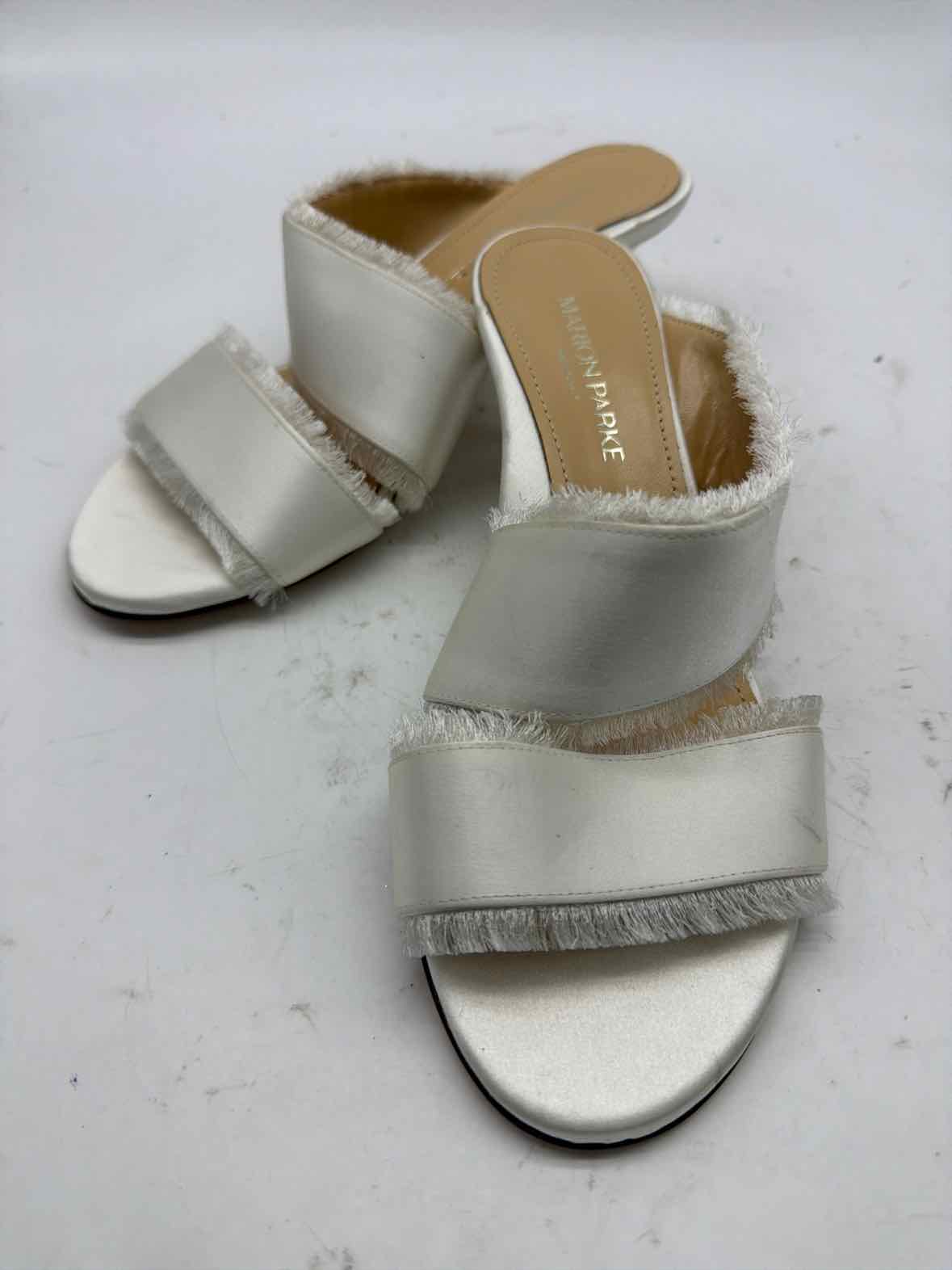 Pre-Owned Marion Parke White Size 36 Mule Heels | True Fashionistas.