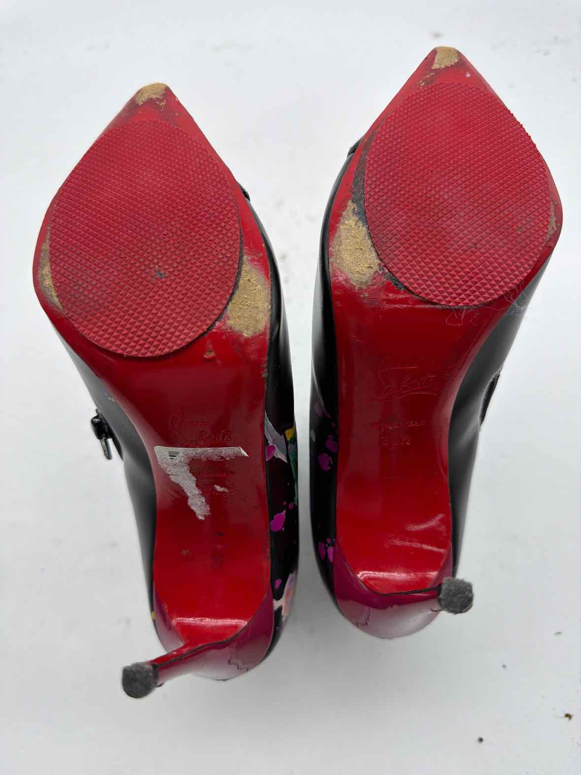 Pre-Owned Christian Louboutin Black Size 6.5 Ankle Boot Boots | True Fashionistas.