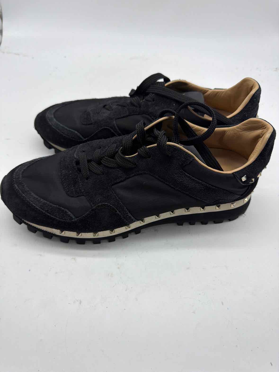 Pre-Owned Valentino Black Size 10 Fashion Sneaker Athletic Shoes | True Fashionistas.