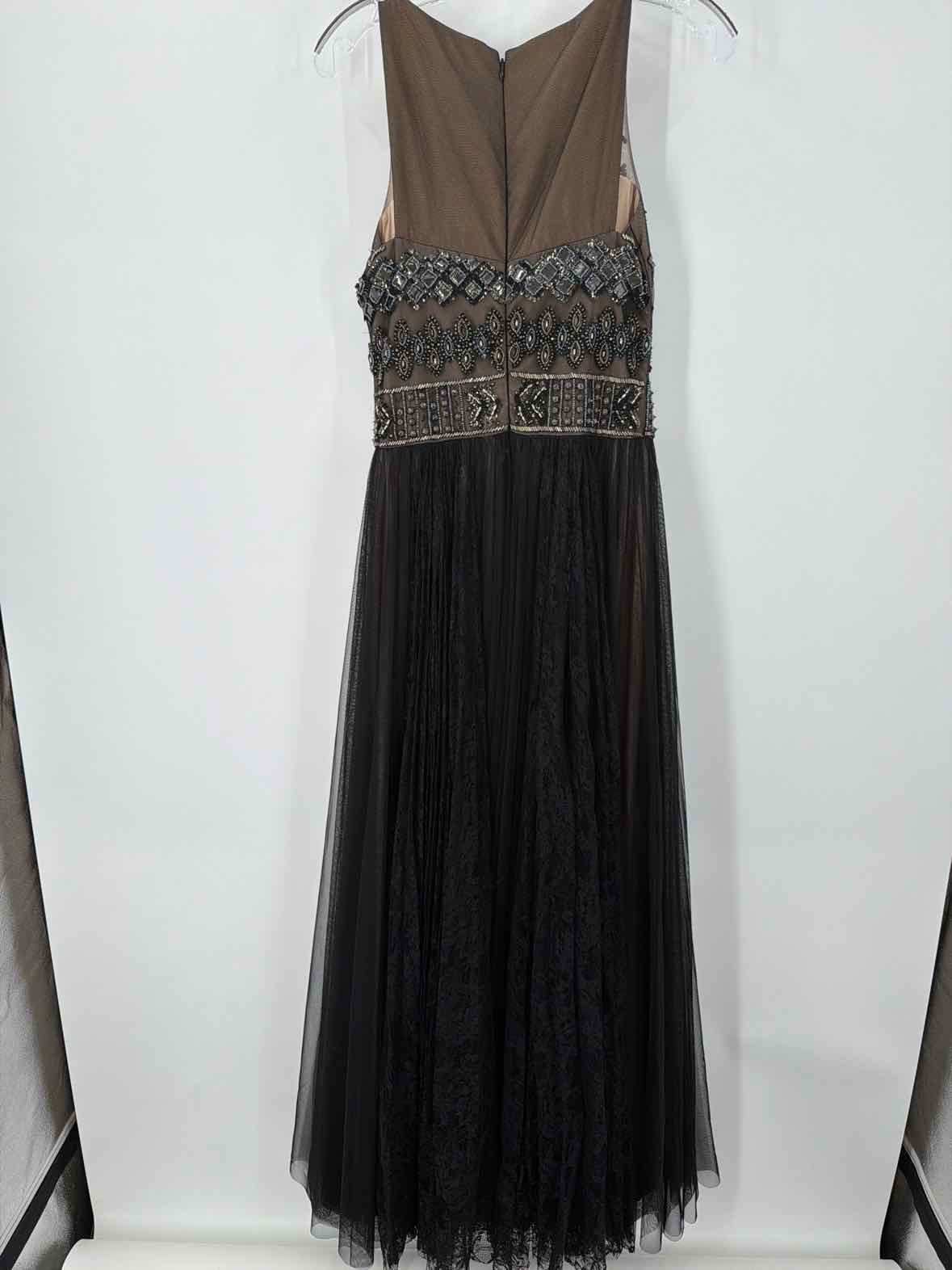 Pre-Owned Marchesa Notte Black Size 4 Evening Long Evening Gown | True Fashionistas.