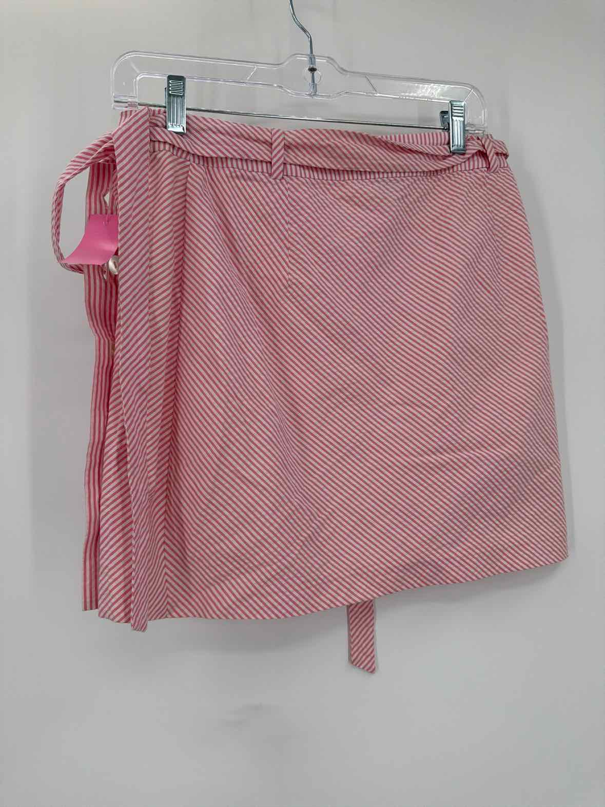 Pre-Owned Vineyard Vines Pink Size 4 Stripe Mini Skirt | True Fashionistas.