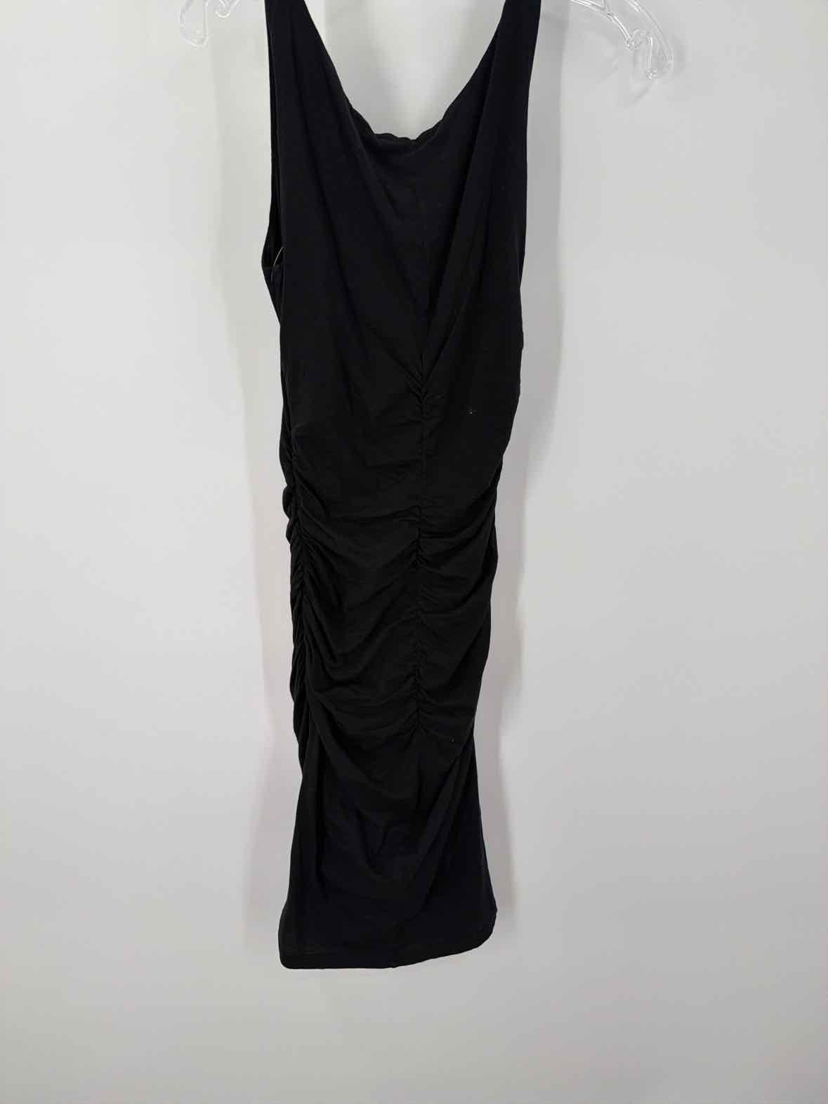 Pre-Owned Velvet Black Size XS Short Sleeveless Dress | True Fashionistas.