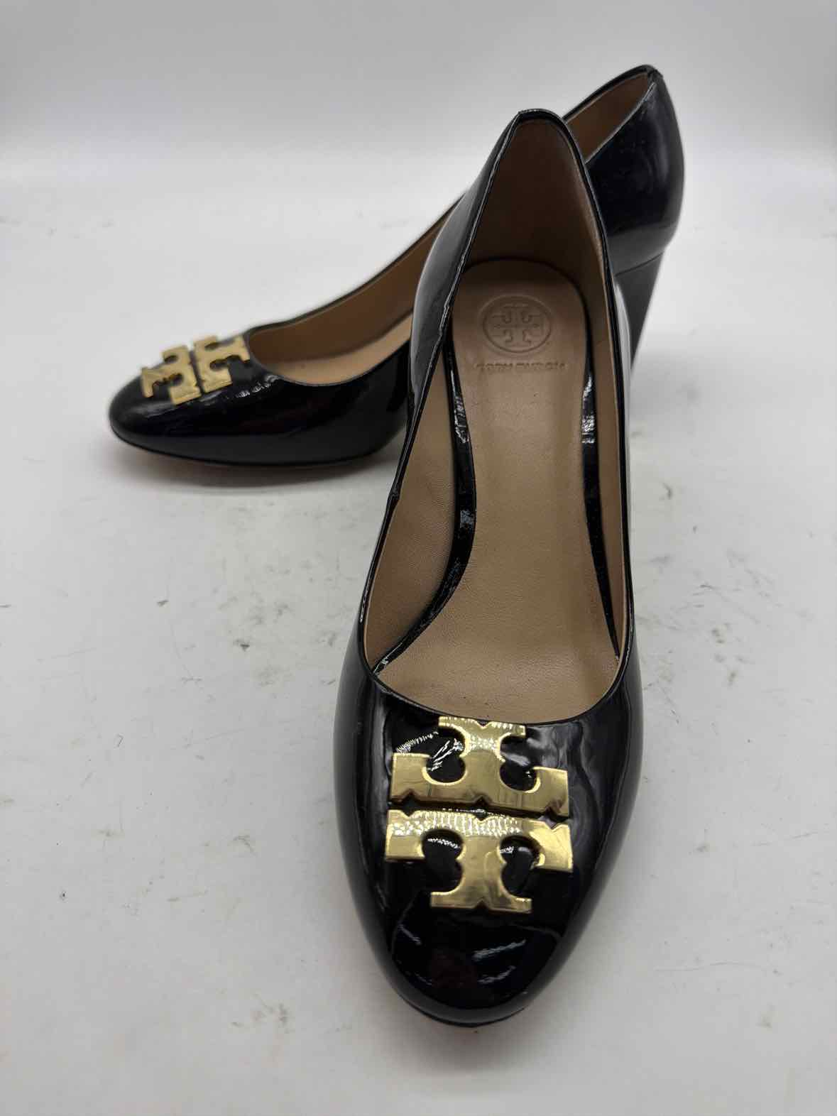 Pre-Owned Tory Burch Black Size 7 Patent Leather Pump Heels | True Fashionistas.