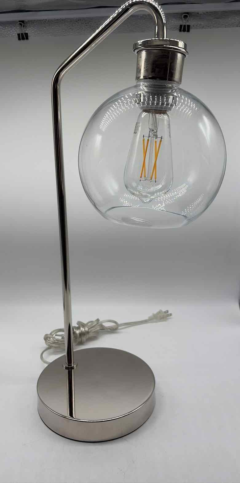 Silver Stainless Steel Accent Lamp | True Fashionistas.