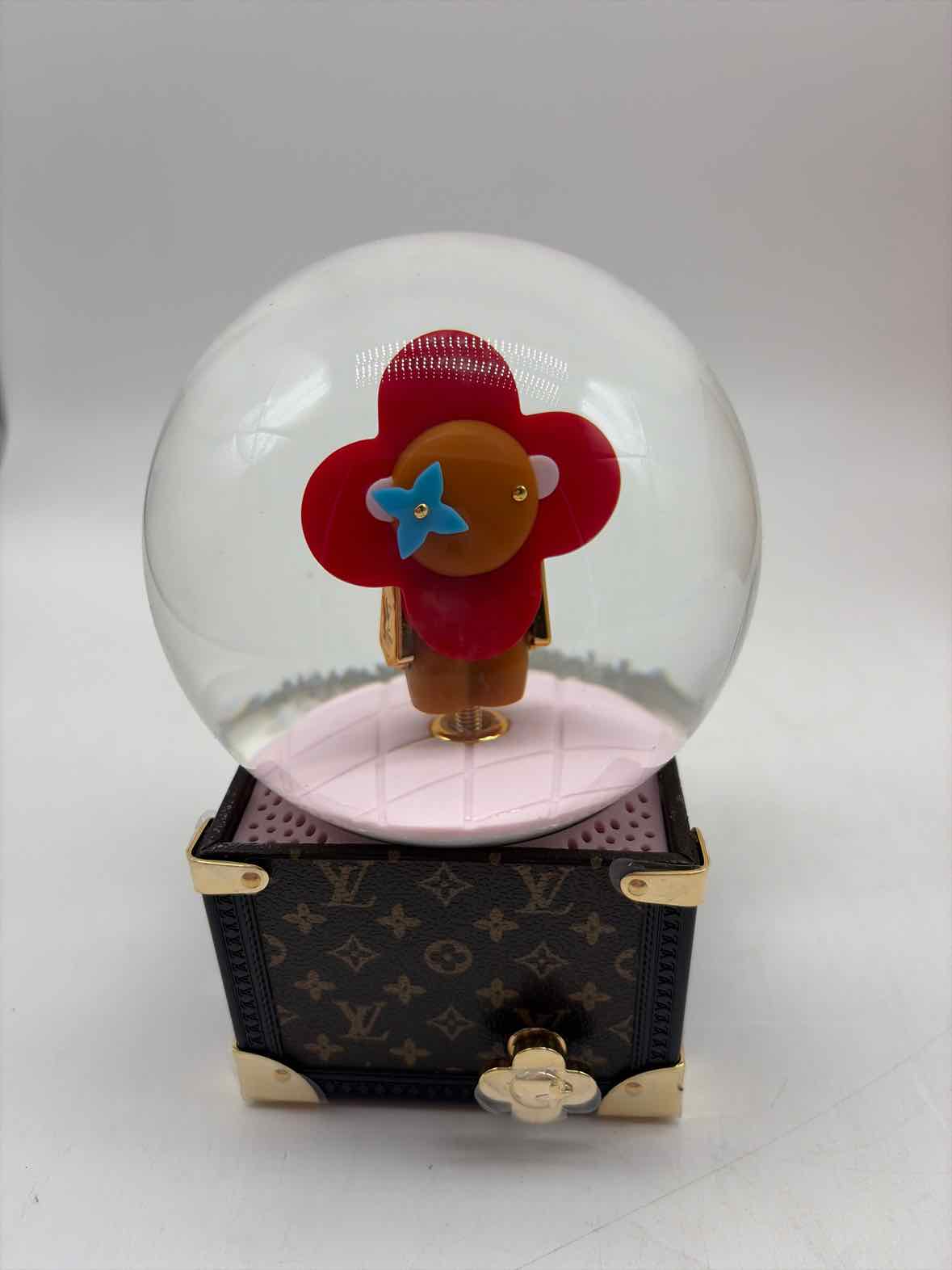 Louis Vuitton Glass Decorative Accessory | True Fashionistas.