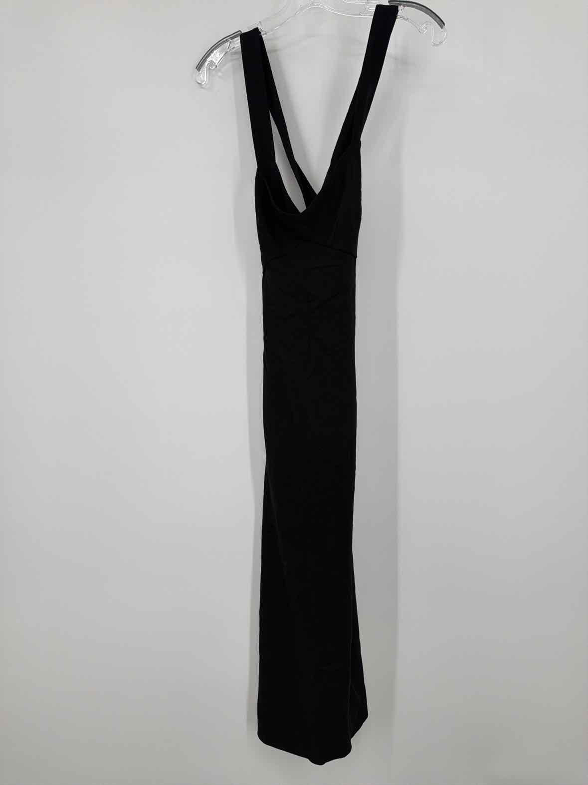 Pre-Owned Dolce & Gabbana Black Size 42 Short Sleeveless Dress | True Fashionistas.