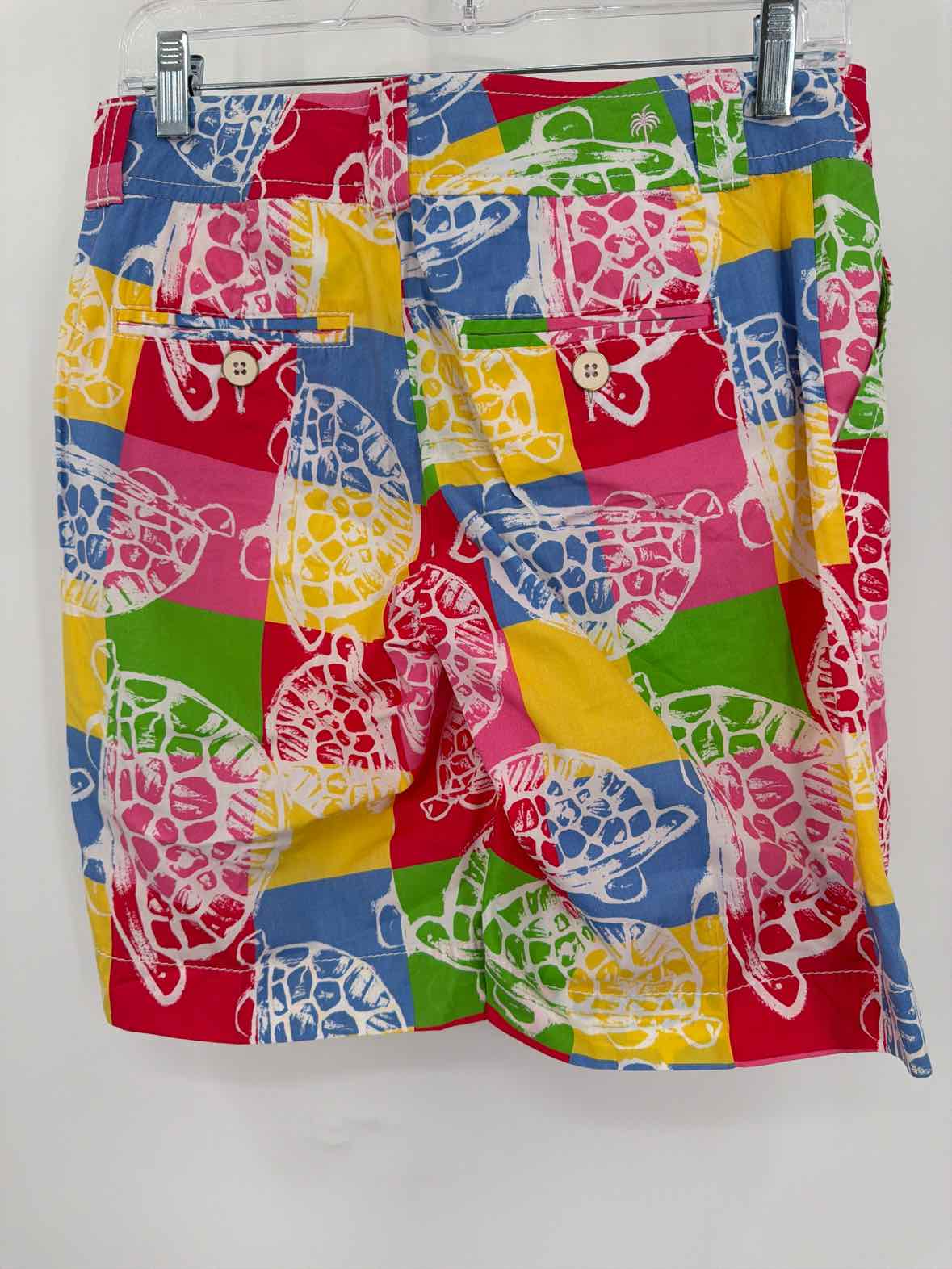 Pre-Owned Lilly Pulitzer Red Size 0 Printed Shorts | True Fashionistas.