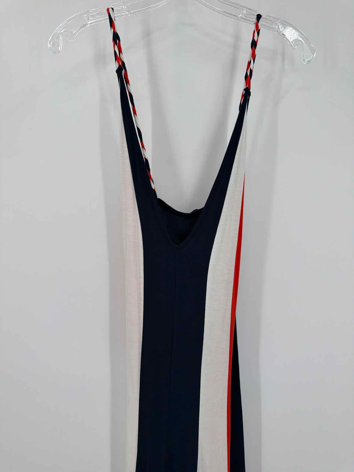 Pre-Owned Venus Navy Size Medium Long Sleeveless Dress | True Fashionistas.