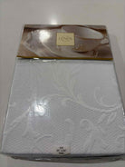 Lenox White Damask Tablecloth | True Fashionistas.