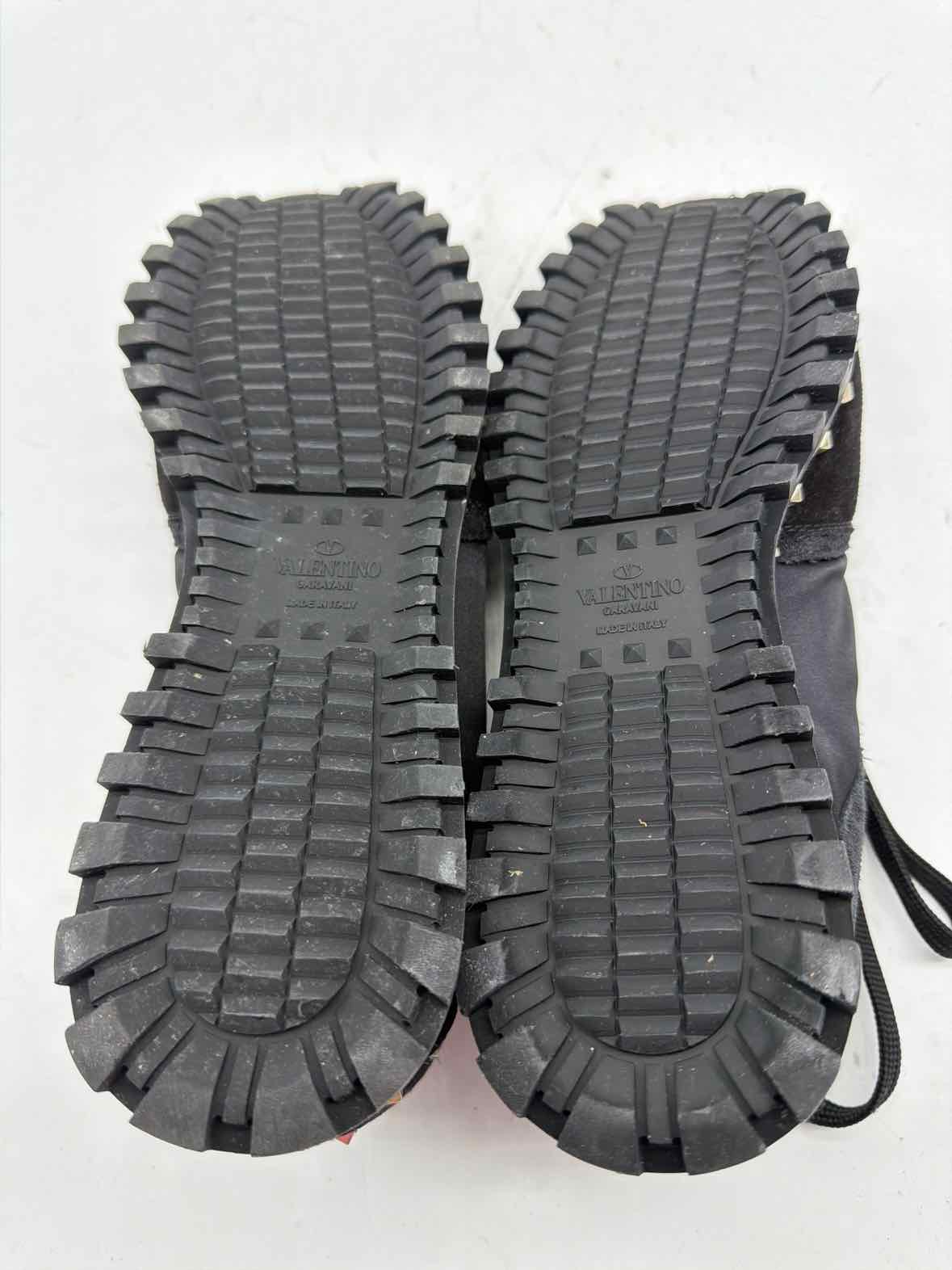 Pre-Owned Valentino Black Size 10 Fashion Sneaker Athletic Shoes | True Fashionistas.