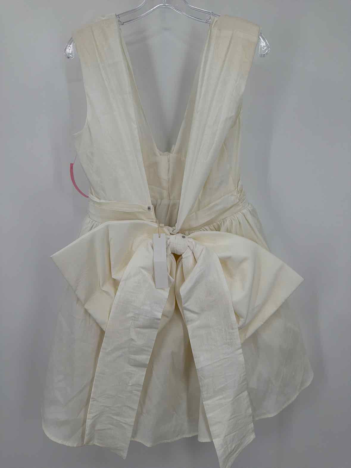 Pre-Owned For Love & Lemons Ivory Size XL Short Sleeveless Dress | True Fashionistas.