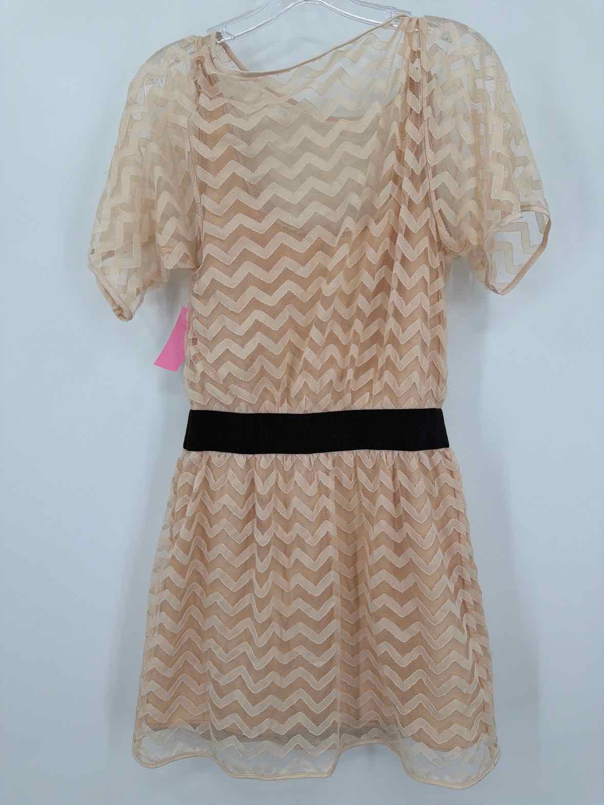 Pre-Owned Milly Ivory Size 4 Short Short Sleeve Dress | True Fashionistas.