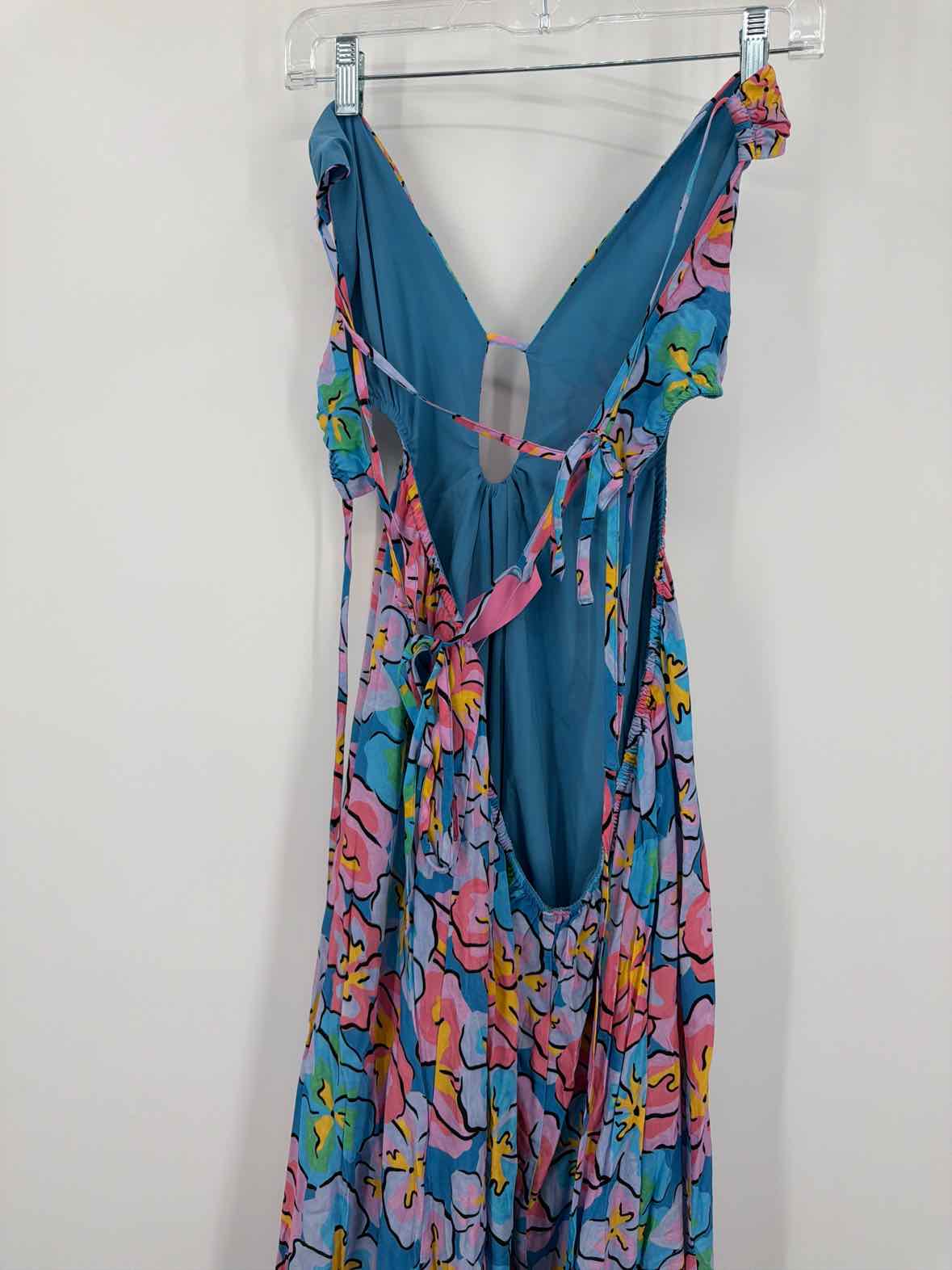 Pre-Owned For Love & Lemons Blue Size XL Long Sleeveless Dress | True Fashionistas.