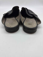Pre-Owned Brunello Cucinelli Black Size 41 Mule Flats | True Fashionistas.