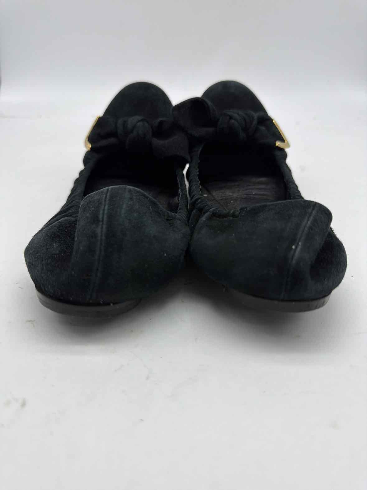 Pre-Owned Louis Vuitton Black Size 7 Slip On Flats | True Fashionistas.