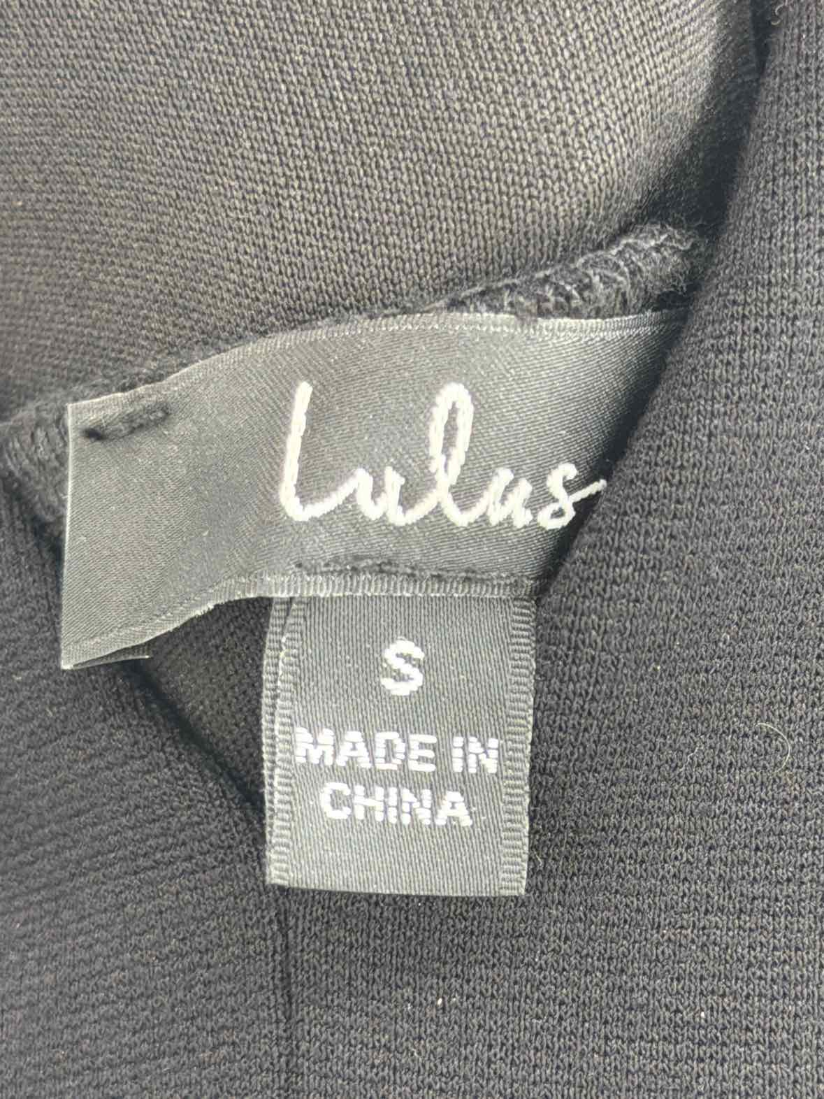 Pre-Owned Lulu's Black Size Small Short Sleeveless Dress | True Fashionistas.
