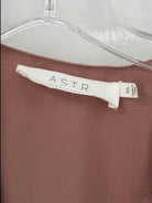 Pre-Owned ASTR Tan Size XS Wrap Short Short Sleeve Dress | True Fashionistas.