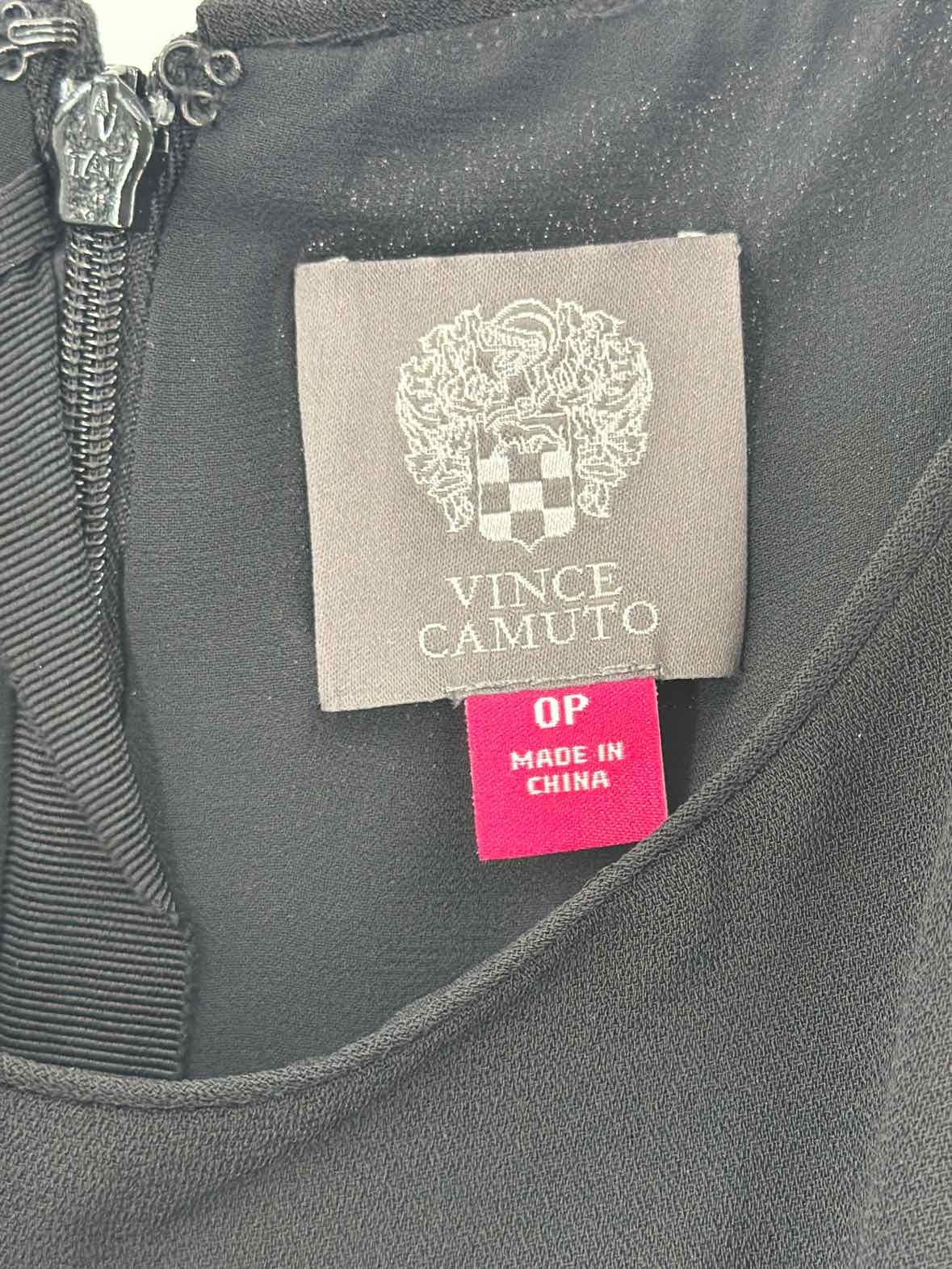 Pre-Owned Vince Camuto Black Size 0 Short Short Sleeve Dress | True Fashionistas.