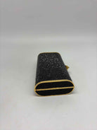 Pre-Owned Judith Leiber Black Clutch Clutch | True Fashionistas.
