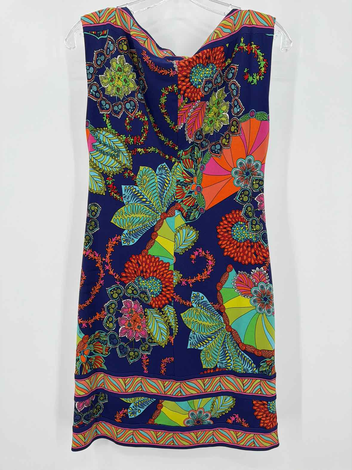 Pre-Owned Trina Turk Purple Size 4 Short Sleeveless Dress | True Fashionistas.
