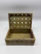 Rose Motif Green Box | True Fashionistas.