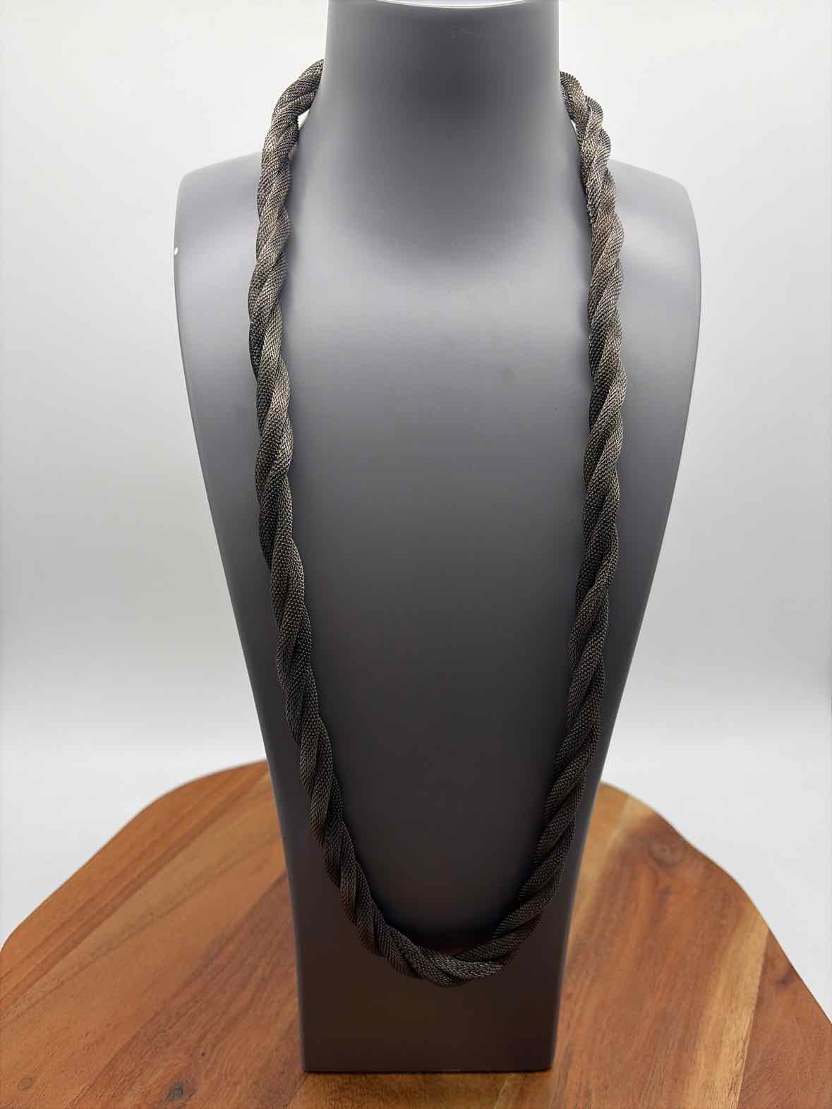 Madame Butterfly Gunmetal Mesh Statement Necklace | True Fashionistas.