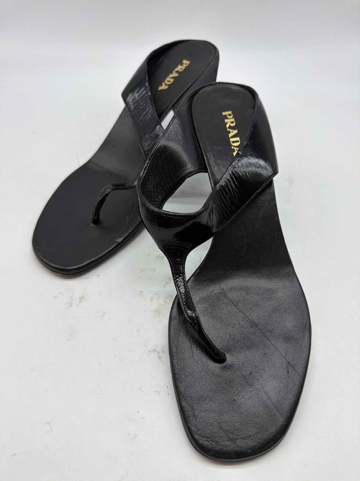 Pre-Owned Prada Black Size 41 Mule Heels | True Fashionistas.