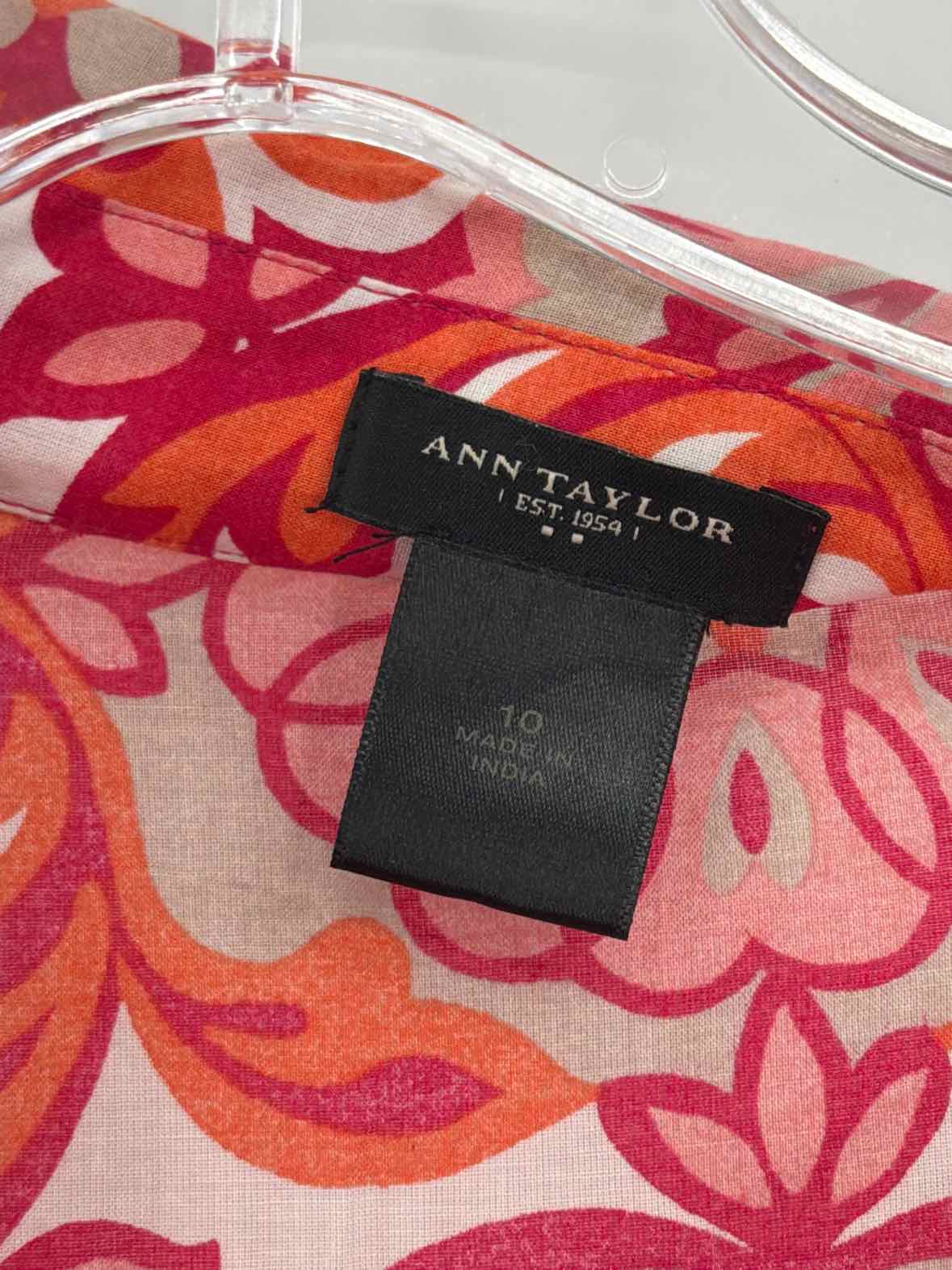 Pre-Owned Ann Taylor Pink Size 10 Button Down | True Fashionistas.